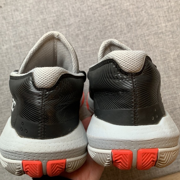 Steph Curry 3Zero basketball shoe youth size 6 - Picture 4 of 7